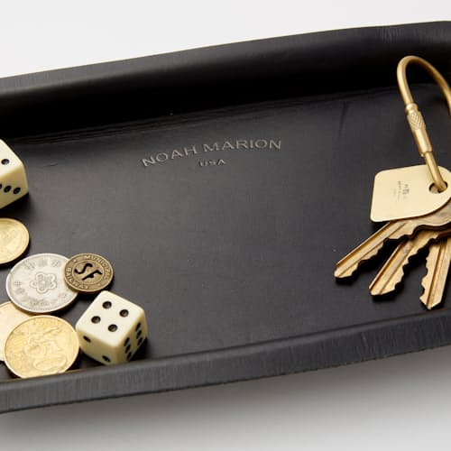 laydown image of Genuine Leather Valet Tray