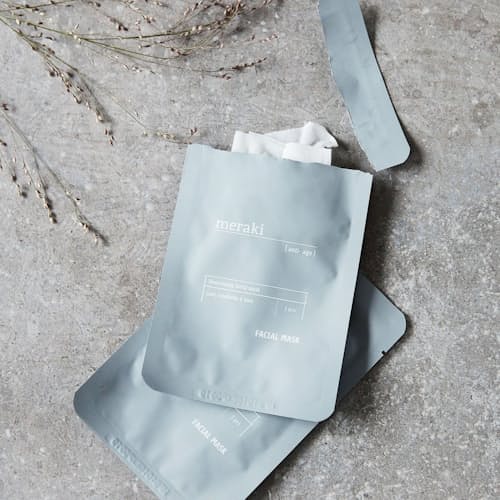 laydown image of Anti-Age Face Mask
