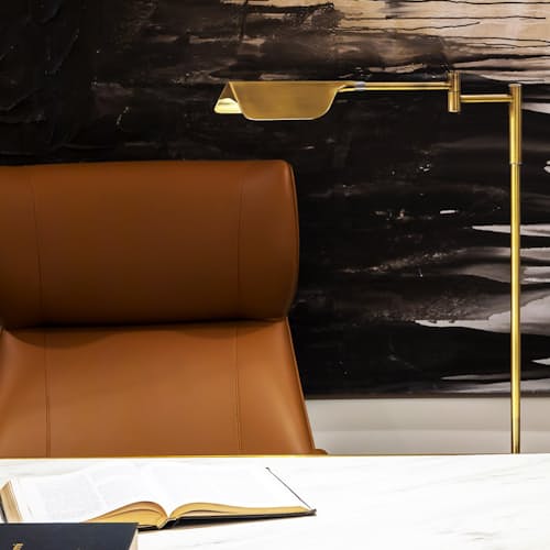 lifestyle image of Leaf Floor Lamp