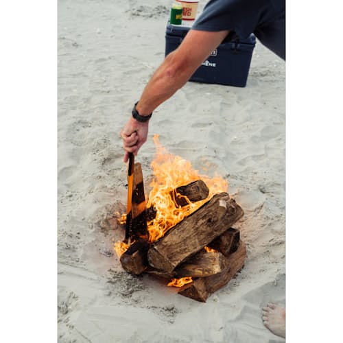 laydown image of Commander Fire Pit Tool
