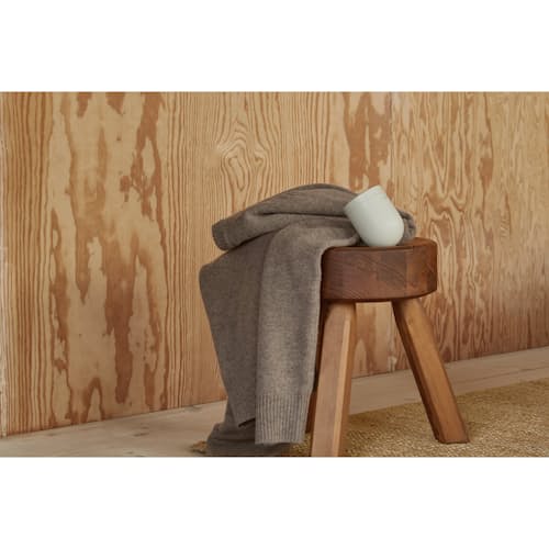 laydown image of Pilo No. 2 Fabric Shaver
