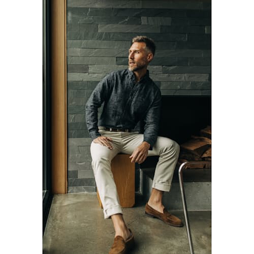 laydown image of The Slim Foundation Pant