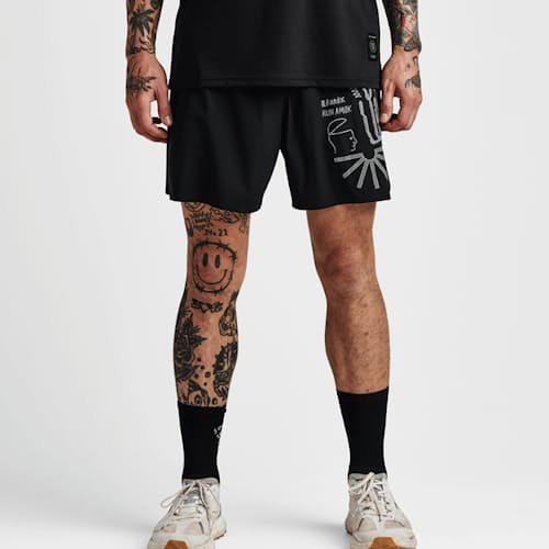 lifestyle image of Alta Run Shorts - 5"