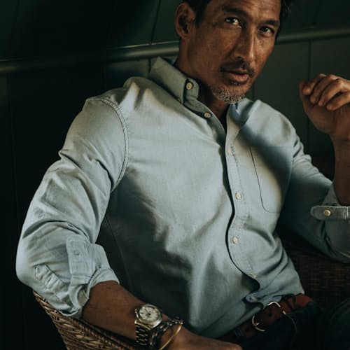 lifestyle image of The Jack Everyday Slim Oxford Shirt