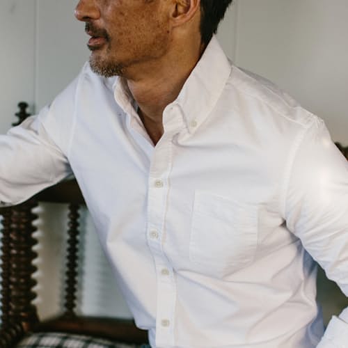 lifestyle image of The Jack Everyday Slim Oxford Shirt