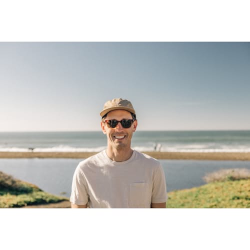 lifestyle image of Ventana Sunglasses