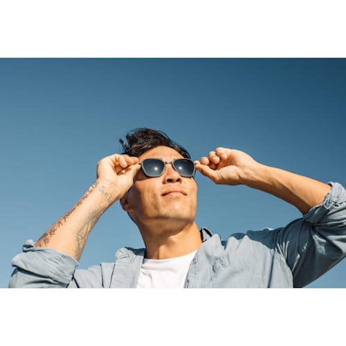 laydown image of Bernina Sunglasses