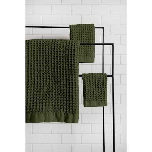 lifestyle image of Bath Bundle