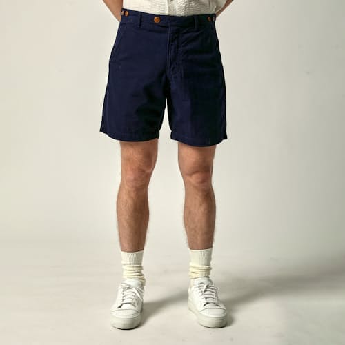 laydown image of Seersucker Classic Shorts - 7"
