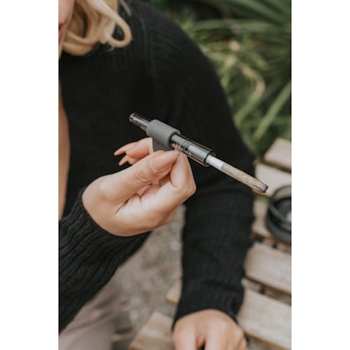 laydown image of One Hitter