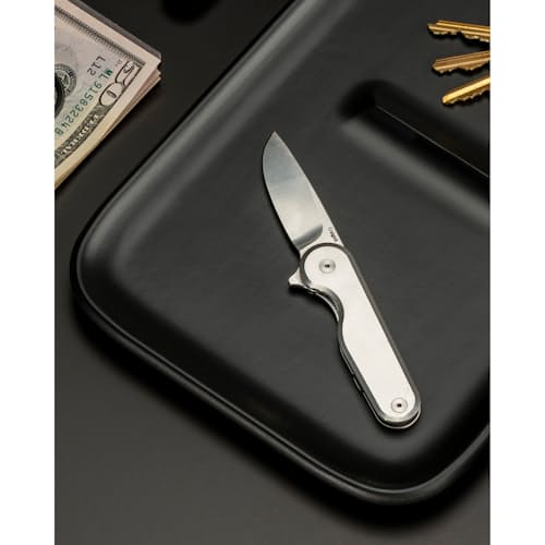 laydown image of Rook Knife