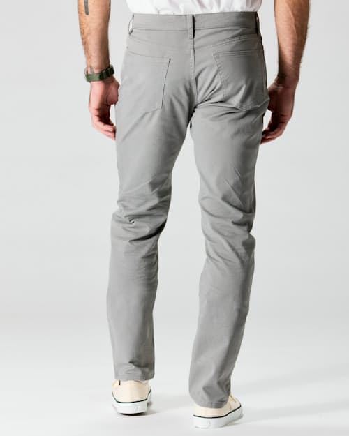 on model image of 365 Pant - HB Straight