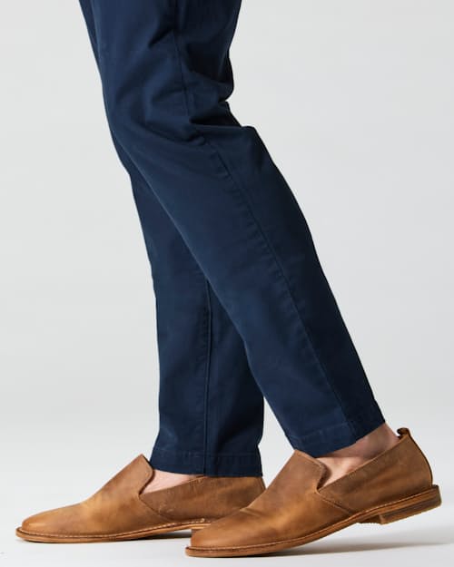 on model image of 365 Chino Pant - HB Slim
