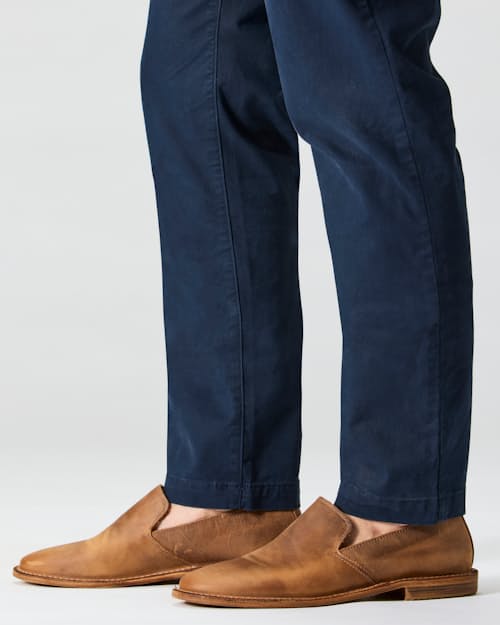 on model image of 365 Chino Pant - HB Athletic Tapered