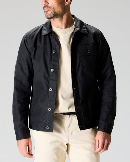 Zac is 6'0", 175lbs, and wearing size M