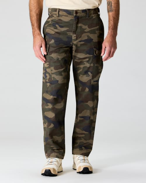 Zac is 6’0’’, 175 lbs, and wearing a size 32x32