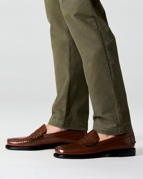 on model image of 365 Chino Pant - HB Straight