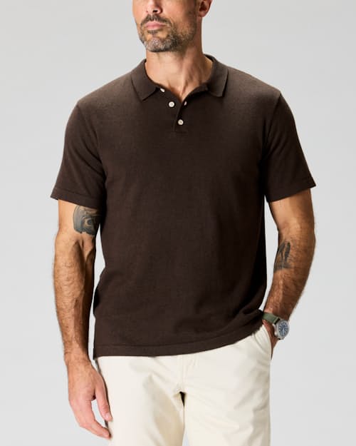 Zac is 6’0’’, 175 lbs, and wearing a size M