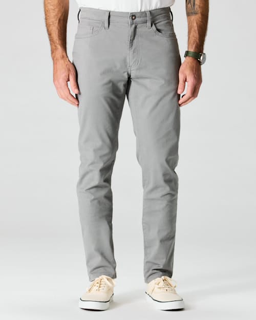 Zac is 6’0’’, 175 lbs, and wearing a size 32x32