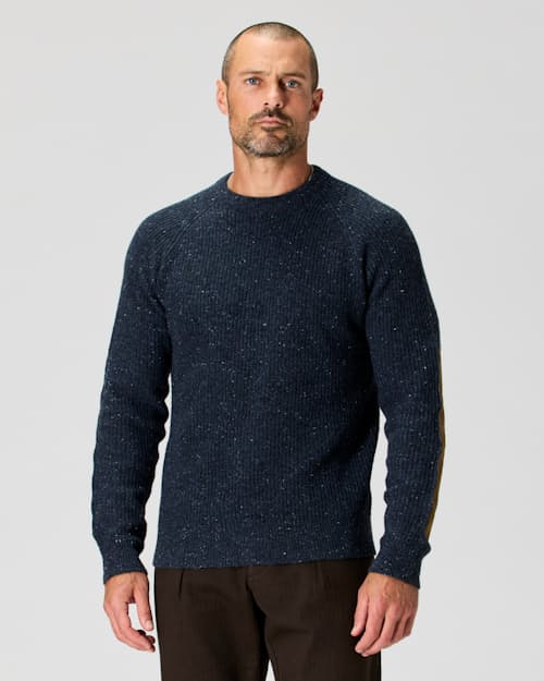 Zac is 6’0’’, 175 lbs, and wearing a size M
