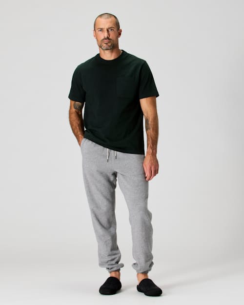 Zac is 6’0’’, 175 lbs, and wearing a size M