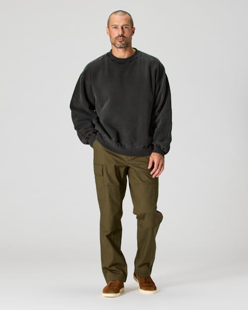 Zac is 6’0’’, 175 lbs, and wearing a size M