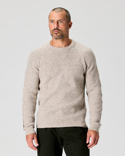 Zac is 6’0’’, 175 lbs, and wearing a size M