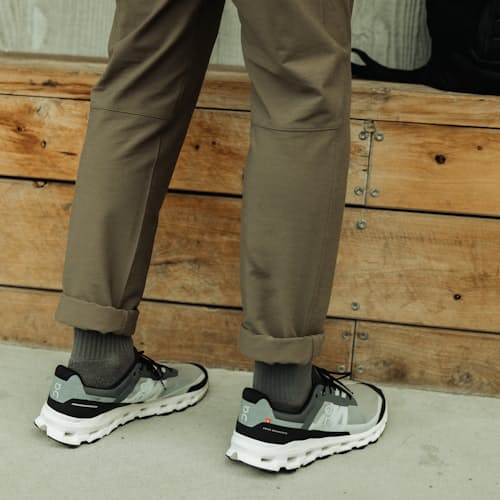 lifestyle image of Cloudvista Sneaker