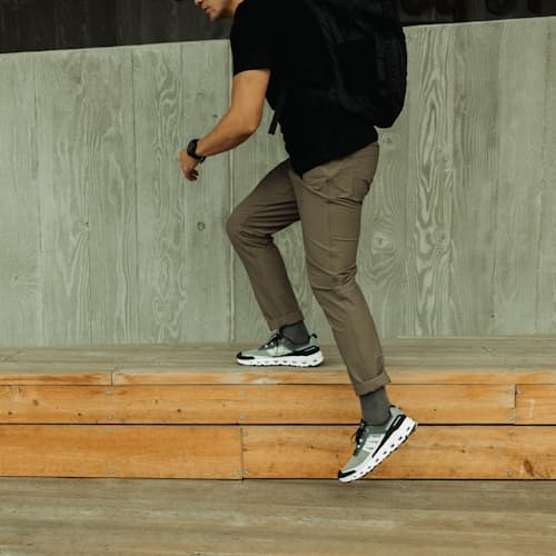 lifestyle image of Cloudvista Sneaker