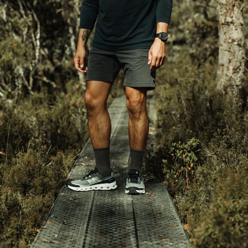 lifestyle image of Cloudvista Sneaker