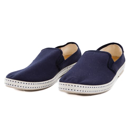 laydown image of Classic Slip-on