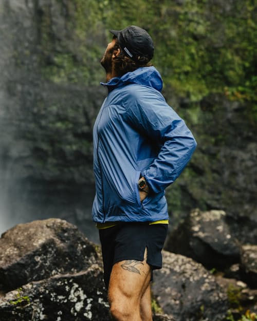 lifestyle image of Running Windshell