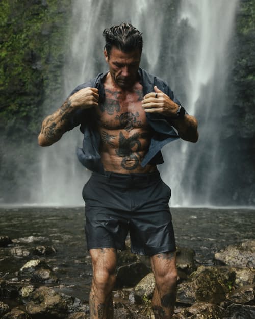 lifestyle image of Equator Hybrid Short - 7"