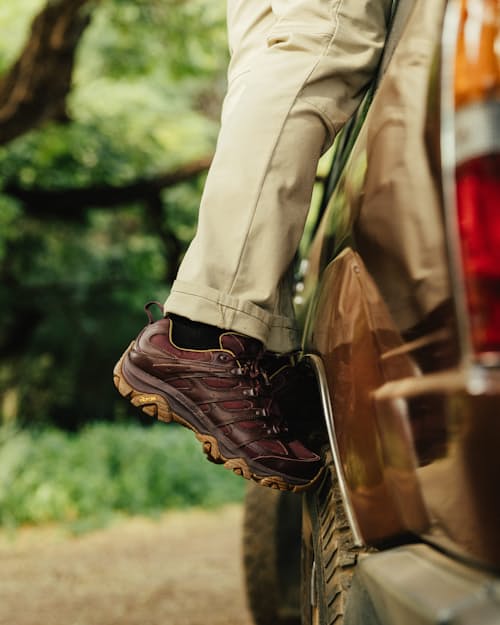 lifestyle image of Moab 3 Luxe Leather Hiking Sneaker