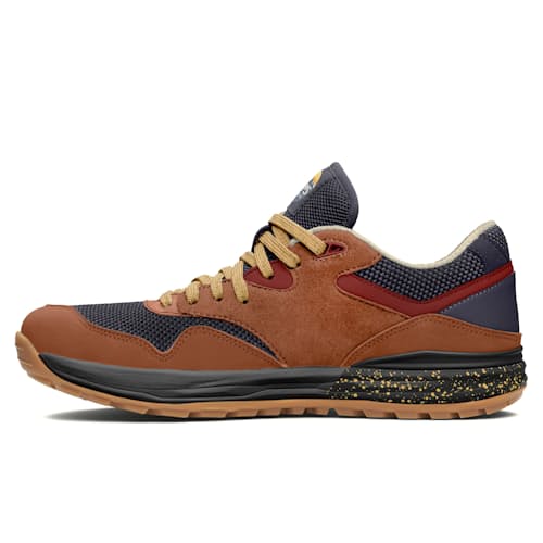 laydown image of Trailhead Sneaker