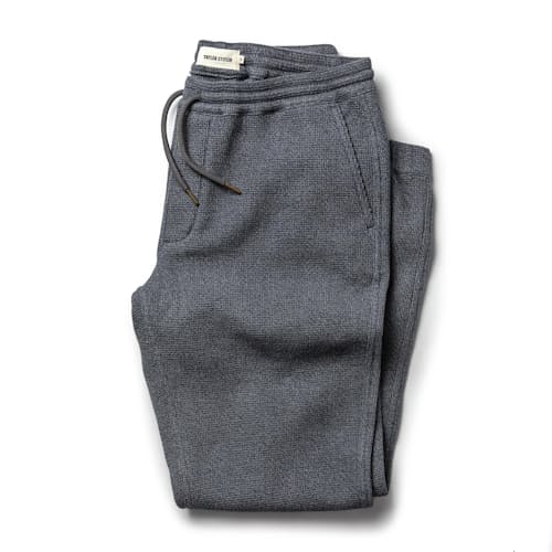 laydown image of The Apres Pant - Exclusive