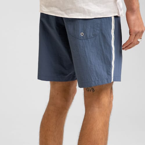 laydown image of Side Stripe Trunk - 7"