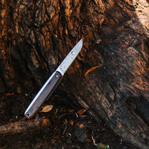 laydown image of The County Knife - Straight