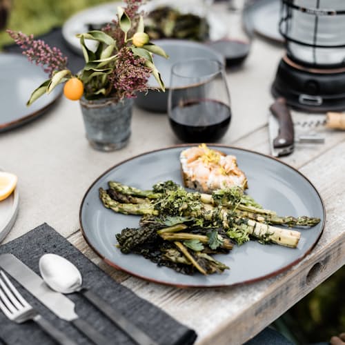 lifestyle image of Enamel Bowl Set