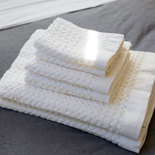 lifestyle image of Bath Bundle