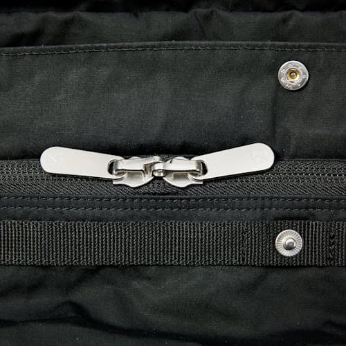 laydown image of Greenland Duffel