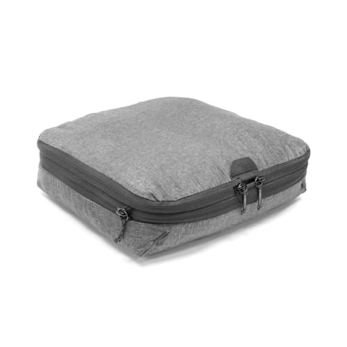 laydown image of Medium Packing Cube