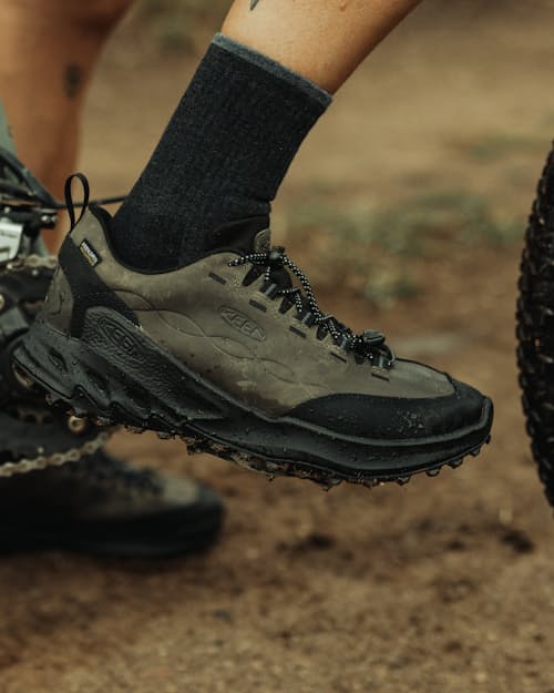 lifestyle image of Jasper Zionic WP Trail Sneaker
