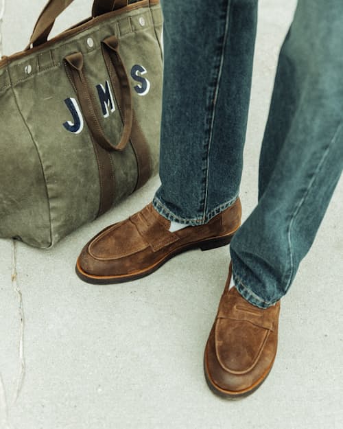 lifestyle image of Dartflex Loafer