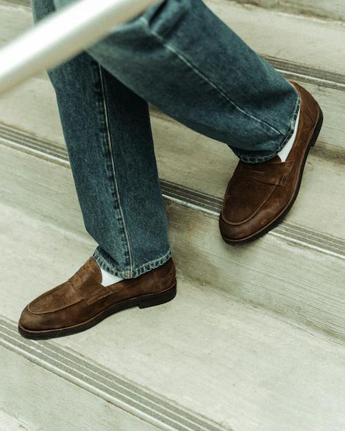 lifestyle image of Dartflex Loafer