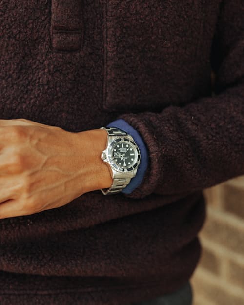 lifestyle image of Wooly Shag Snap