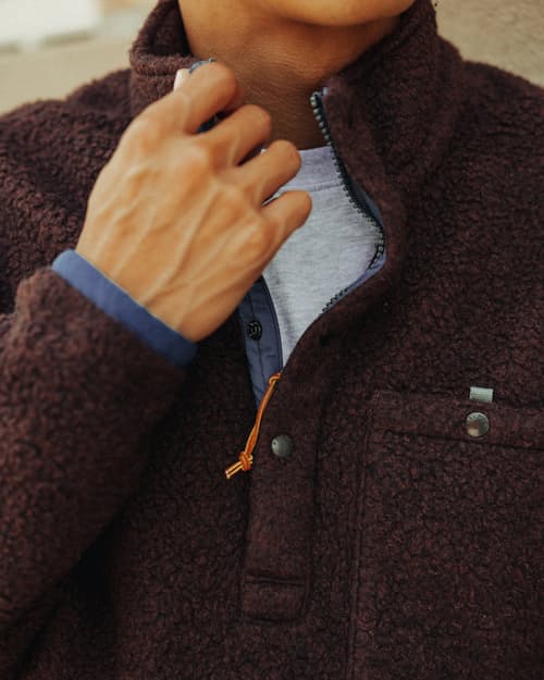 lifestyle image of Wooly Shag Snap
