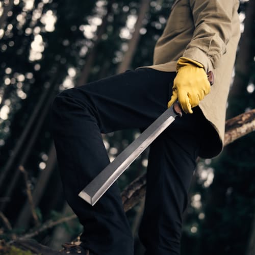 lifestyle image of Nata Tool