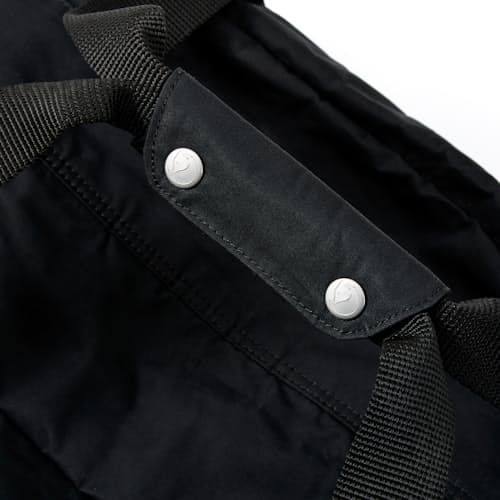 laydown image of Greenland Duffel