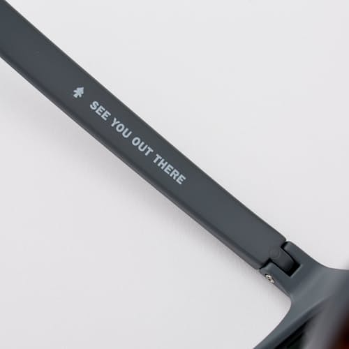 laydown image of Weekenders Sunglasses